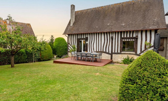 Touques House | Holiday Home La Normande by Interhome