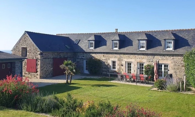 Planguenoual House | Holiday Home 'Le Clos Du Verdelet À Planguenoual' with Sea View, Private Pool and Wi-Fi