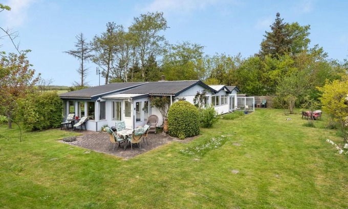 Hou House | Holiday Home Lenard - 400m from the sea by Interhome