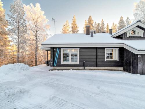 Yllasjarvi House | Holiday Home Lomaylläs b39 -suppapolku 6b by Interhome