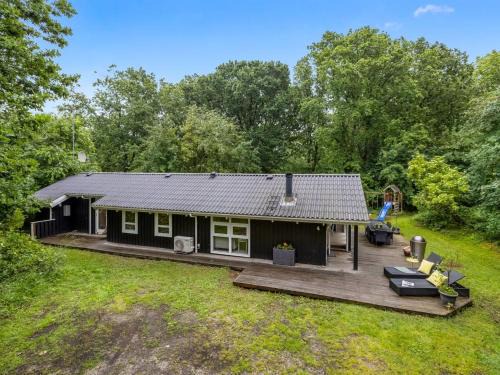 Læsø House | Holiday Home Lovis - 600m from the sea by Interhome