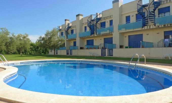 L'Ampolla House | Holiday Home Minini-3 by Interhome