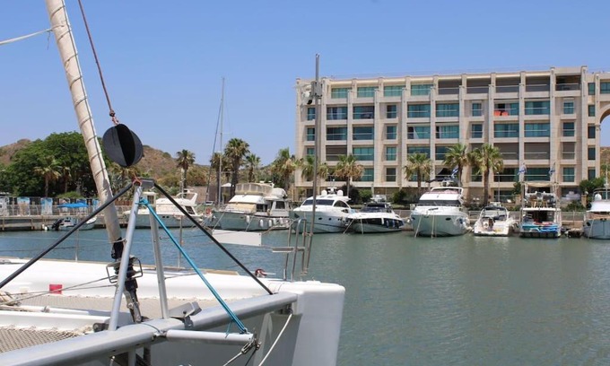 Herzliya Pituach Apartment | Holiday Home on the Magical Island in Herzliya
