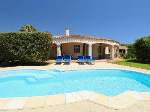 Costa Rei House | Holiday Home Rei Sole - REI315 by Interhome