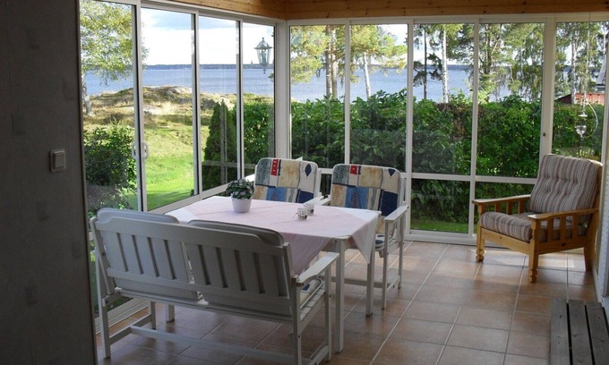 Mariestad House | Holiday home right by Lake Vänern