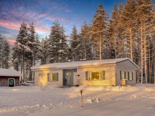 Rovaniemi House | Holiday Home Rovaniemi ainola by Interhome