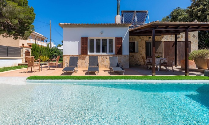 Canyamel House | Holiday Home "Sa Gola" with Private Swimming Pool, Terrace & Mountain View & Wi-Fi