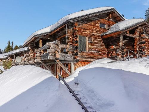 Salla House | Holiday Home Sallanhelmi e2 by Interhome