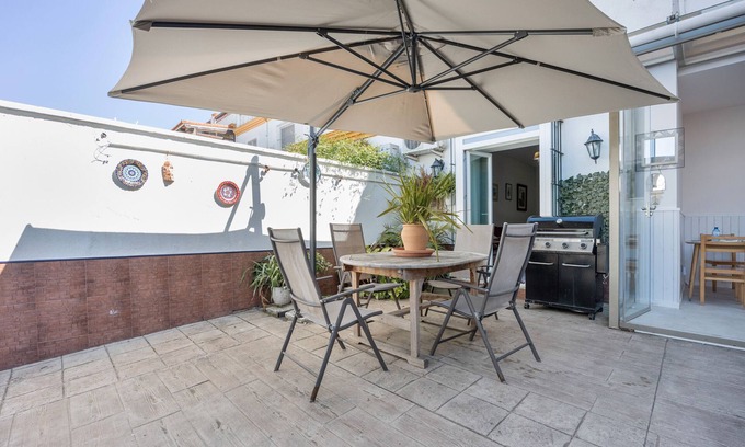 San Fernando House | Holiday Home 'San Sol' with Wi-Fi and Air Conditioning