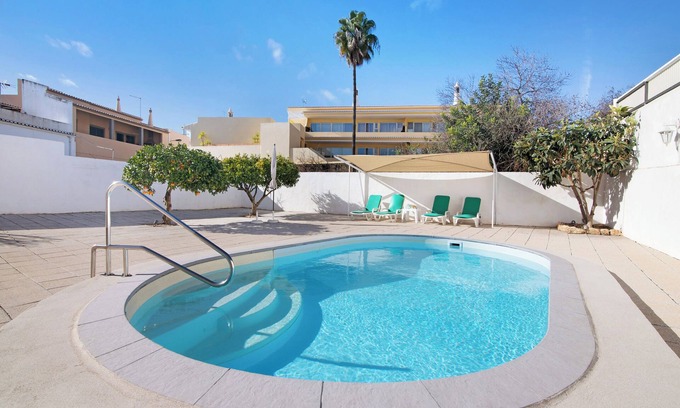 Boliqueime House | Holiday Home 'Solar Da Rosa' with Private Pool, Private Terrace and Wi-Fi