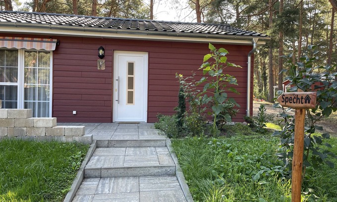 Wunsdorf House | Holiday Home 'Specht' with Private Terrace, Private Garden and Wi-Fi