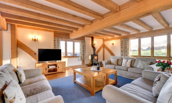Stone in Oxney House | Holiday Home Stone Farm-2 by Interhome