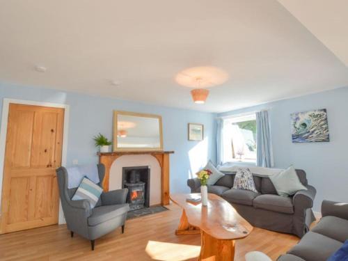 Connel House | Holiday Home Tigh na Sith by Interhome
