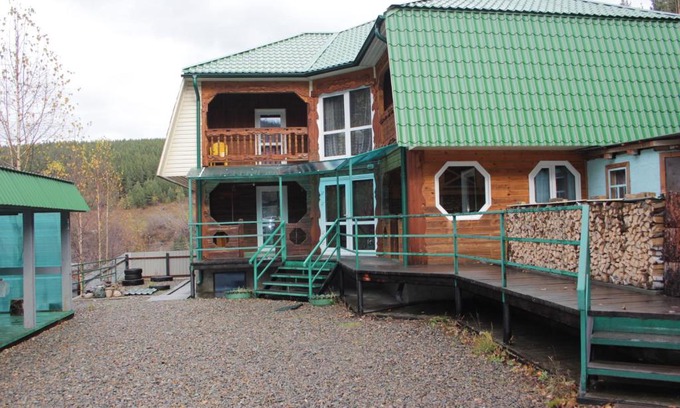 Belokurikha House | Holiday Home u Zlatogora