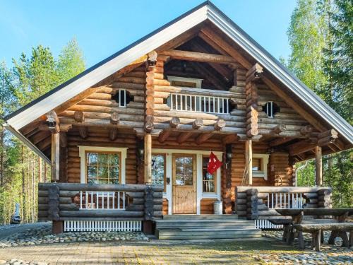 Tohmajarvi House | Holiday Home Väinämöinen by Interhome