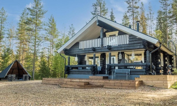 Rovaniemi House | Holiday Home Vaaranpää by Interhome