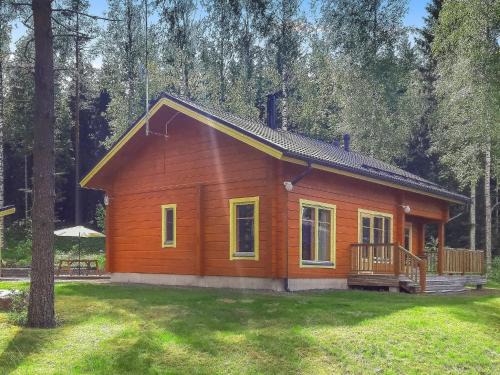 Jaala House | Holiday Home Villa anna by Interhome