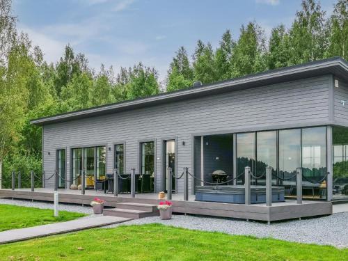 Ylojarvi House | Holiday Home Villa karhenhelmi by Interhome