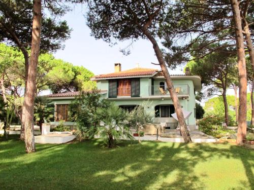 Platamona House | Holiday Home Villa Margherita by Interhome