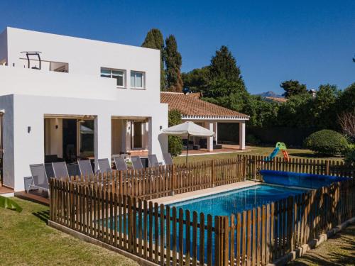 New Golden Mile House | Holiday Home Villa Marina by Interhome