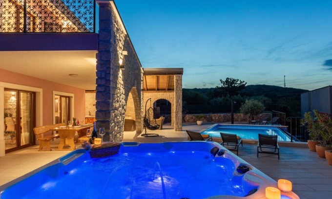 Vrbnik Villa | Holiday home Villa Vrbnik by Villas guide