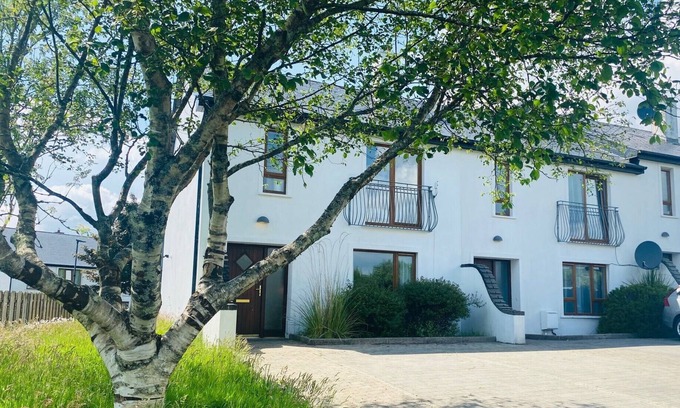 Kenmare House | Holiday home within easy walking distance to Kenmare