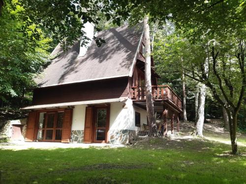 Rabyne House | Holiday home Zajícovi
