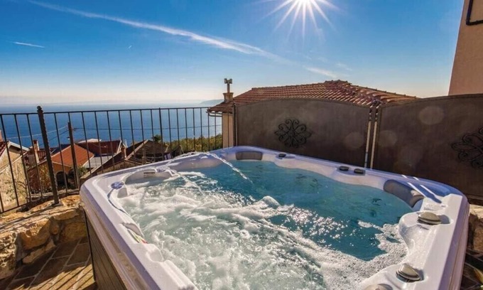 Obrs Villa | Holiday home Zora with whirpool by Villas Guide