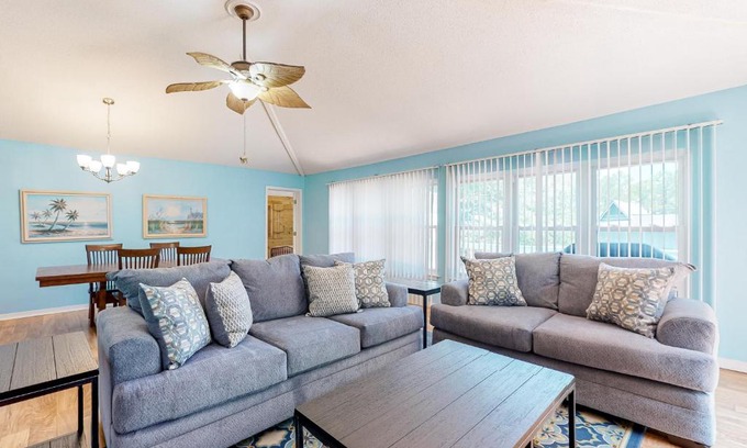 Dauphin Island House | Holiday homes in AL, USA