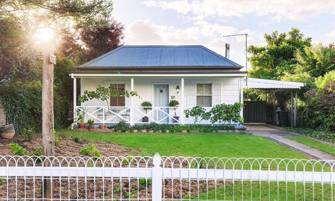 Central Mudgee House | Holiday homes in Australia