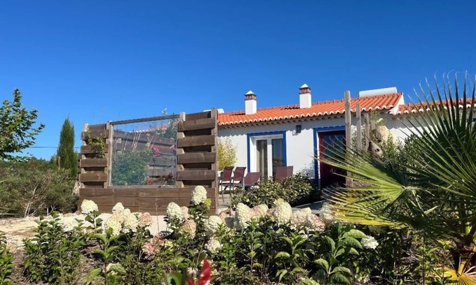 Cabeco de Aguia House | Holiday house Aljezur for 1 - 4 persons with 2 bedrooms - Twin house