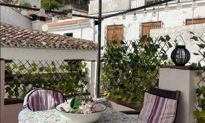 Benadalid House | Holiday house Benadalid for 1 - 4 persons with 3 bedrooms - Holiday home