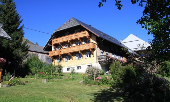 Bernau House | Holiday house Bernau for 1 - 12 persons with 6 bedrooms - Twin house