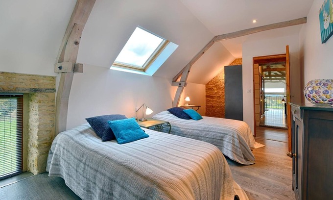 Saint-Wambert-des-Trois-Vallees House | Holiday house Courcy for 1 - 5 persons with 2 bedrooms - Holiday house