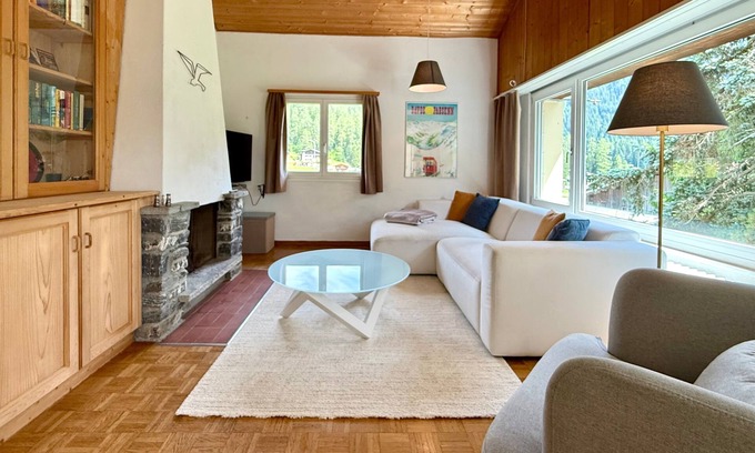 Davos-Dorf Ski Chalet | Holiday house Davos Dorf for 1 - 5 persons with 3 bedrooms - Detached holiday house