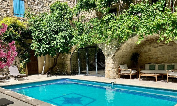 Saint-Jean-de-Ceyrargues House | Holiday house Euzet for 1 - 18 persons with 7 bedrooms - Holiday house