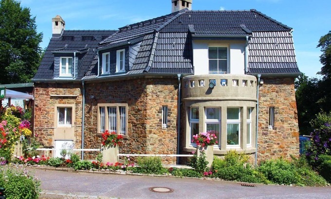 Wehringhausen House | Holiday house Hagen for 1 - 8 persons with 4 bedrooms - Holiday home