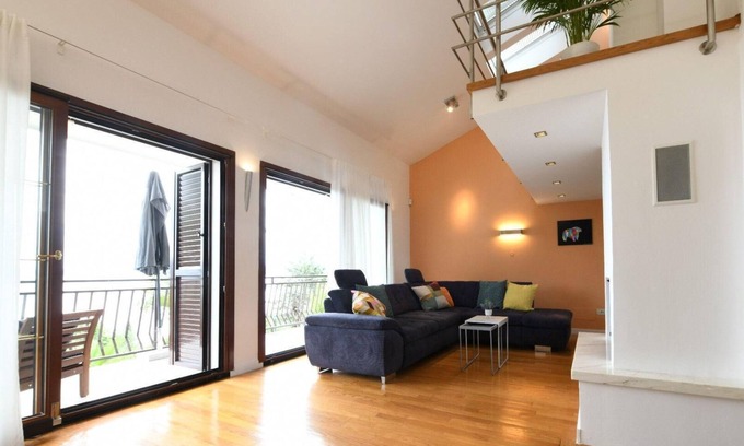 Obrs House | Holiday house Mošćenička Draga for 1 - 8 persons with 3 bedrooms - Holiday home