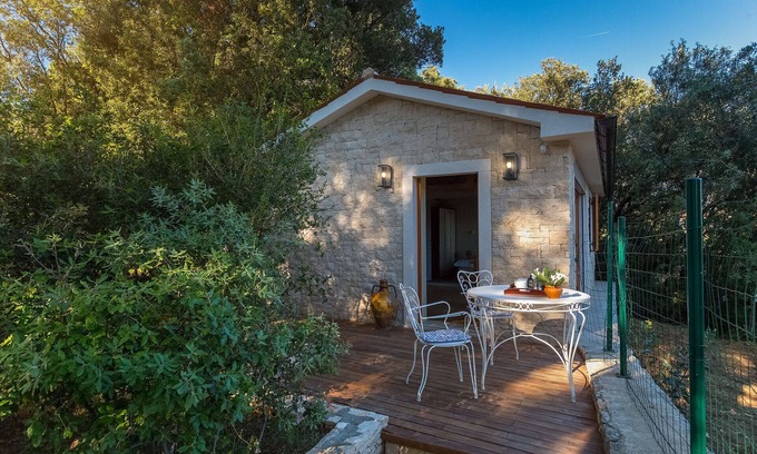 Pula House | Holiday House in Pula 30 m From the sea