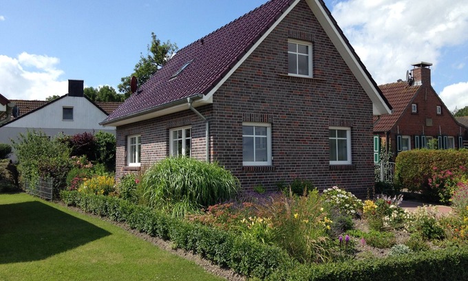 Campen House | Holiday house in the idyllic holiday resort at the lighthouse