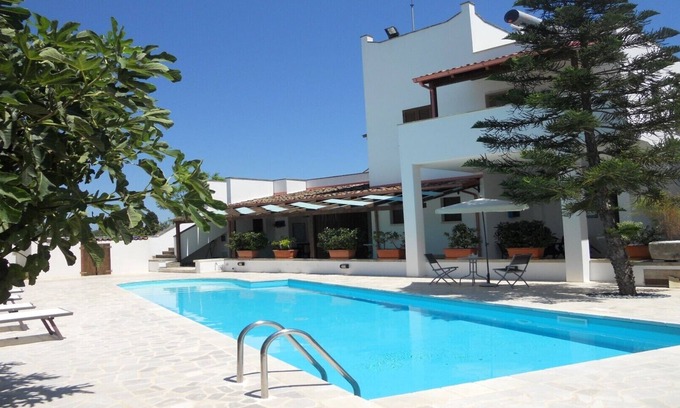 Uggiano la Chiesa House | HOLIDAY HOUSE AUGUSTO - MONOLOCALE STELLA MARINA