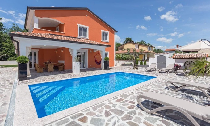 Kaldanija House | Holiday house Kaldanija for 1 - 8 persons with 4 bedrooms - Holiday home