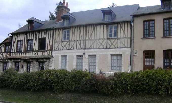 Le Bec-Hellouin House | Holiday house Le Bec Hellouin for 1 - 6 persons with 3 bedrooms - Row house