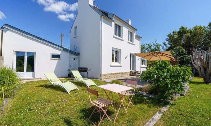 Loctudy House | Holiday house Loctudy for 1 - 3 persons with 2 bedrooms - Holiday house