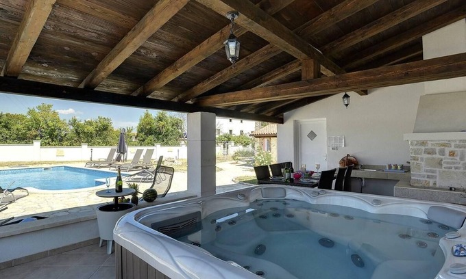 Filipana House | Holiday house Marcana for 1 - 12 persons with 4 bedrooms - Holiday home