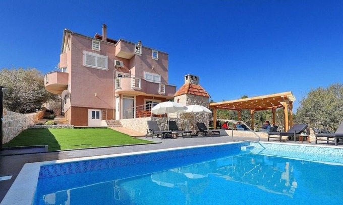 Dobropoljana House | Holiday house Nevidane for 1 - 10 persons with 5 bedrooms - Row house
