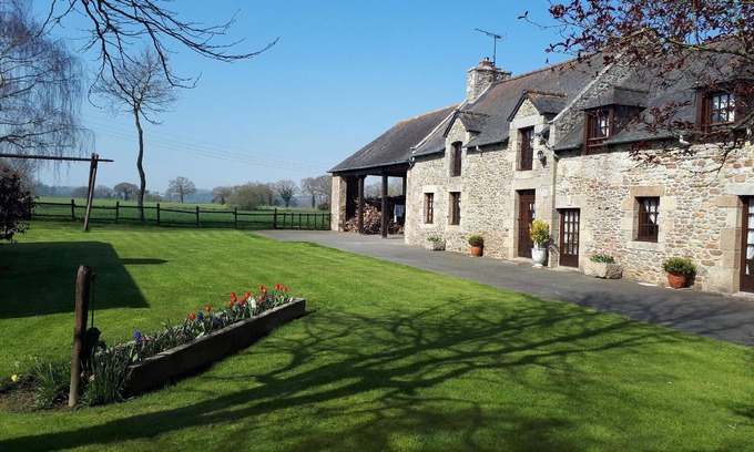 Crehen House | Holiday house Plancoët for 4 - 8 persons with 5 bedrooms - Row house