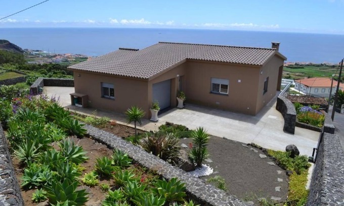 Porto Judeu House | Holiday house Porto Judeu for 1 - 6 persons with 3 bedrooms - Holiday home
