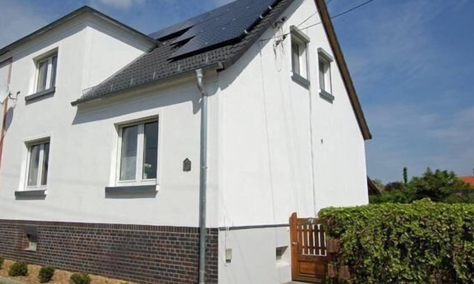 Pouch House | Holiday house Pouch for 1 - 8 persons with 4 bedrooms - Holiday home