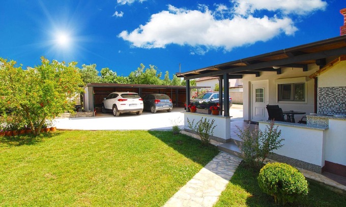 Skatari House | Holiday house Pula for 1 - 3 persons with 1 bedroom - Holiday home